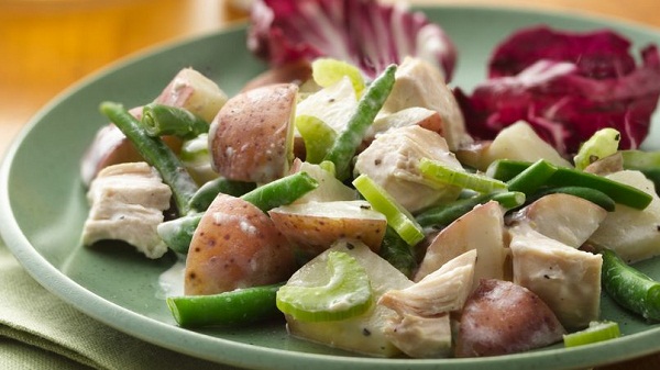 Ensalada de pollo con papas ¡Imperdible!